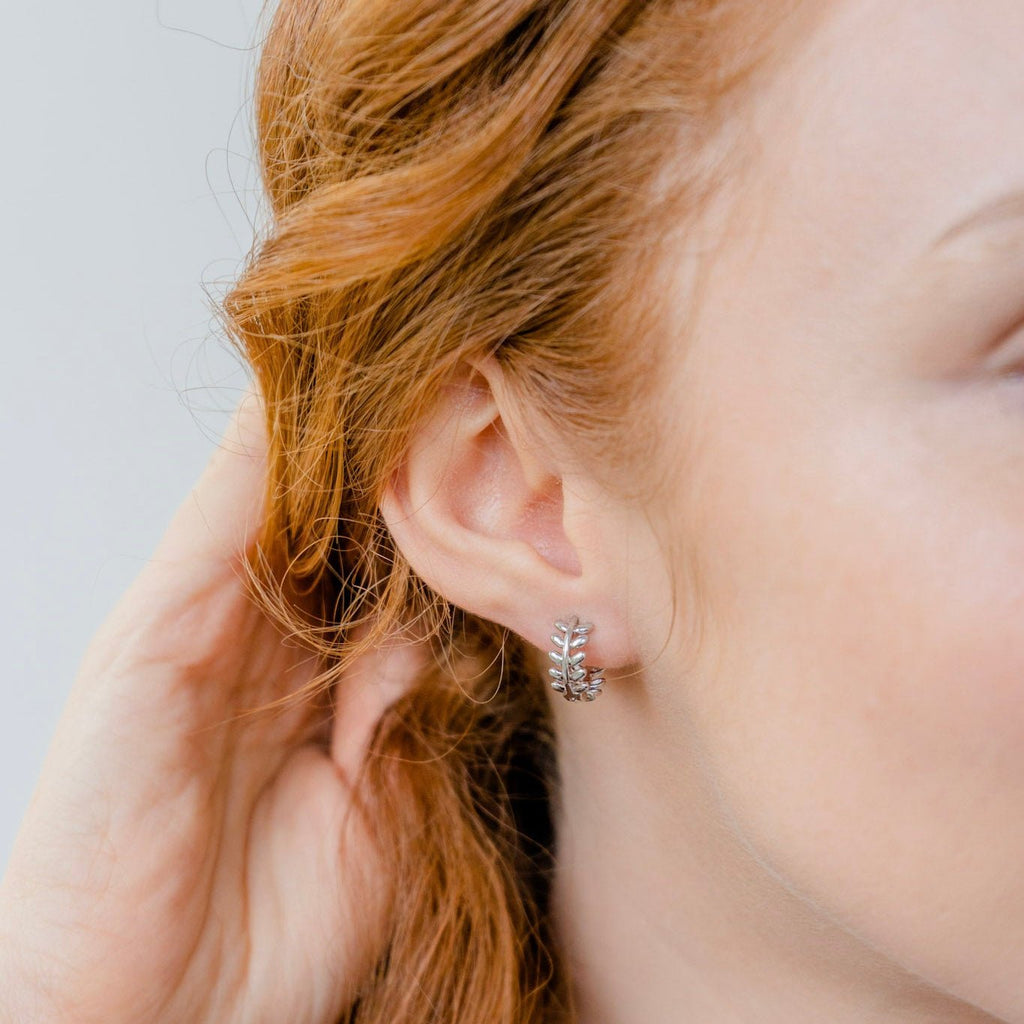 Elegant Leaf Hook Earrings - Ornaments Co - 18K Gold Plated